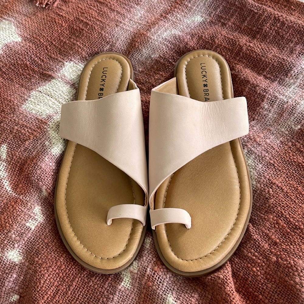 Lucky Brand Sandals